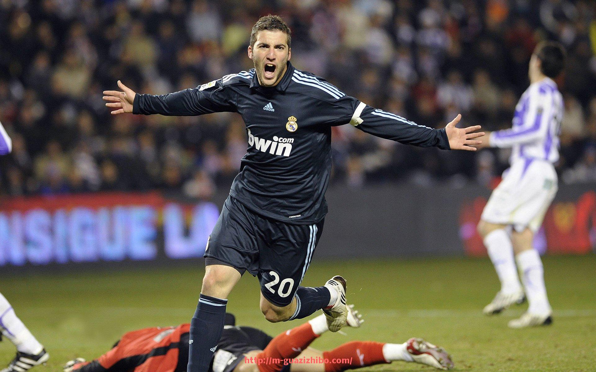 瓜子直播-法甲里昂球员对赛后采访的反应与看法